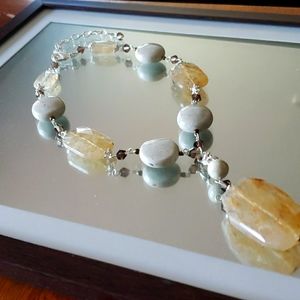 Premier Designs Sand Dune necklace